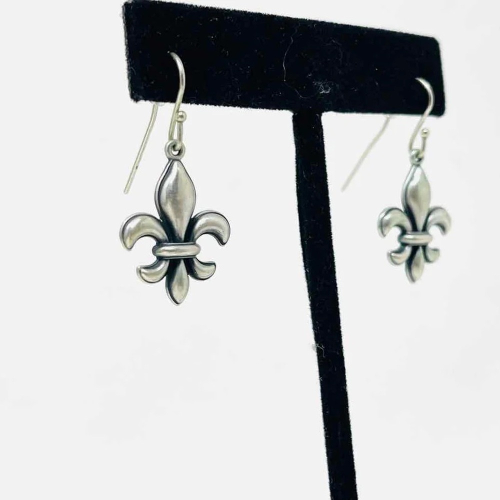 James Avery Fleur de Lis drop earrings